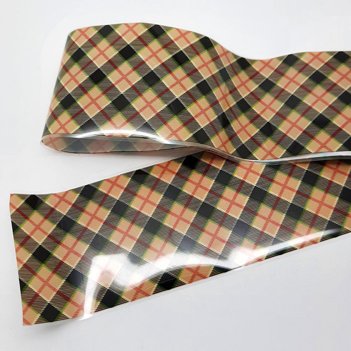 Feuille à ongles à carreaux fauves