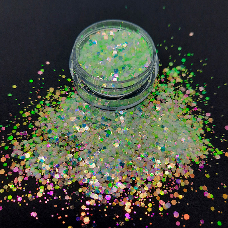 Perfectly Pastel Nail Glitter, Green. Beautifully iridescent glitter of mixed sizes.