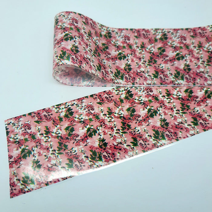Pink and White Blossoms Nail Foil, beautiful floral foil.
Supplied in 4cm x 100cm lengths.