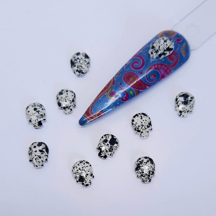 Cow Print Resin Skulls Nail Charms x 10. Really cute, flat backed.