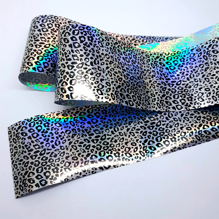 Silver Holo Animal Print Nail Foil, beautiful.
Supplied in 4cm x 100cm lengths.