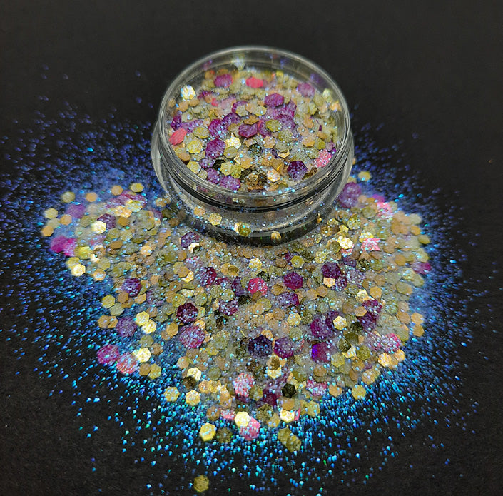 Hexagons in Iridescent Powder