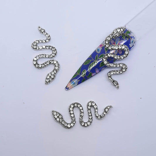 Large Diamante Snakes Nail Charms x 2, Silver. These are stunning, they measure approx. 1.3cm x 3 cm.