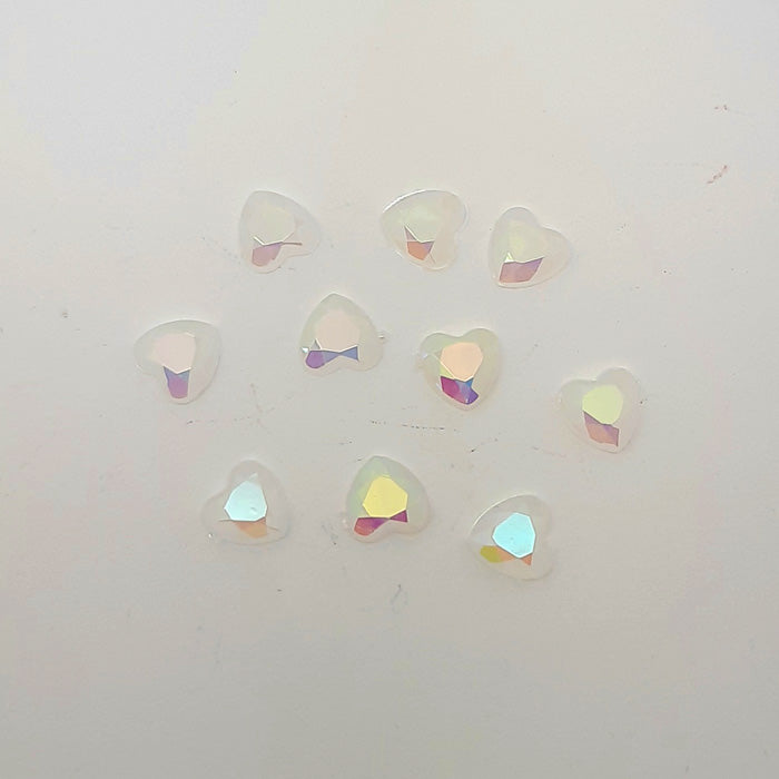 10 x Mermaid Hearts, White 6mm